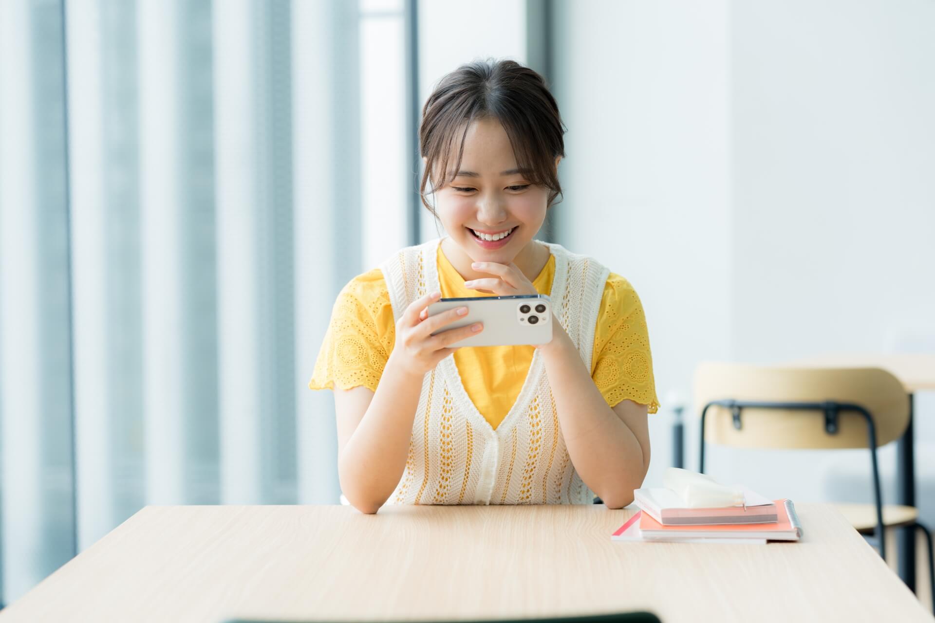 ユーザーの半数以上が20～30代！